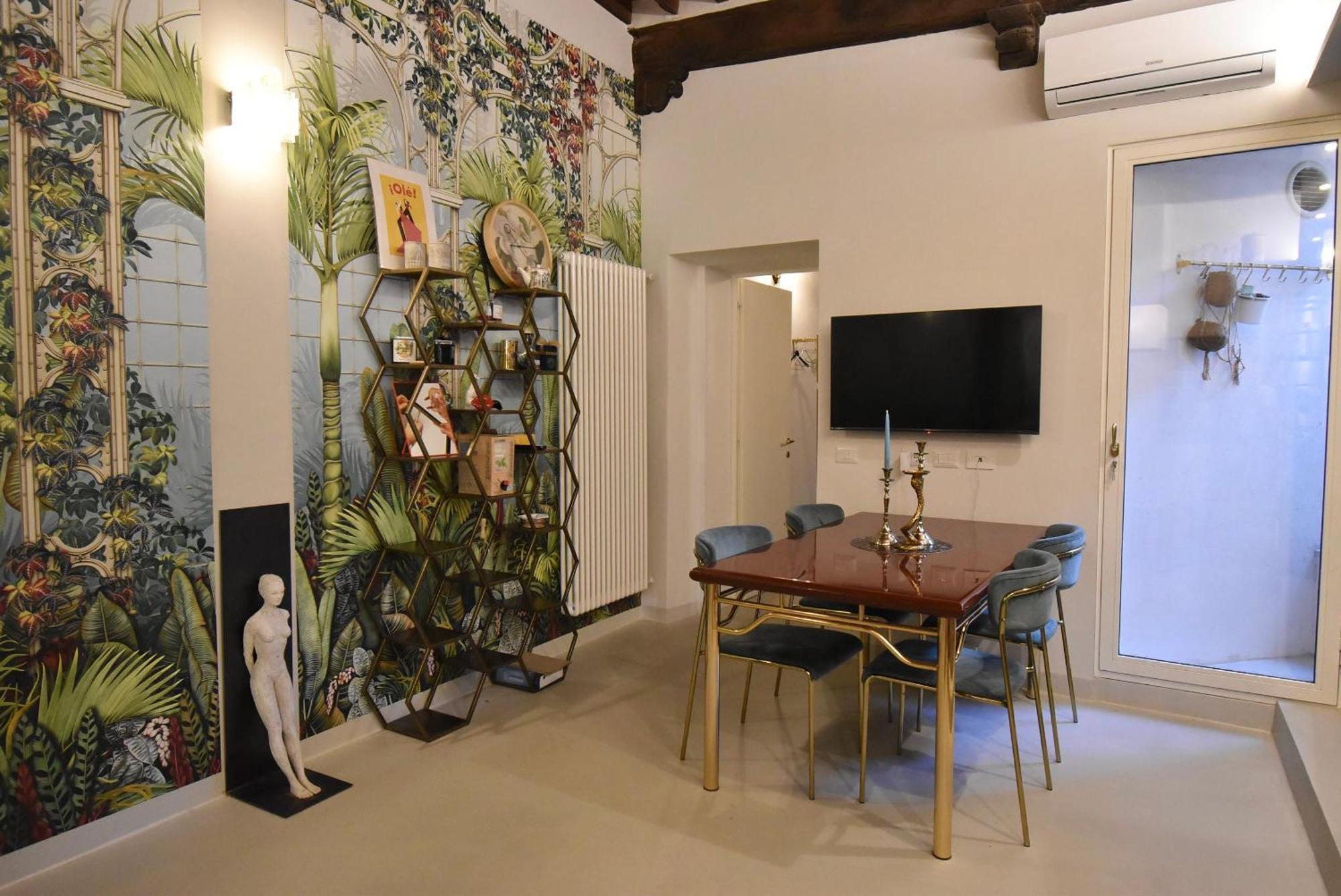 50Mt Dal Duomo - Casa Amasia Bed and Breakfast Pietrasanta Eksteriør billede